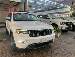 جیپ گراند شیرۆکی